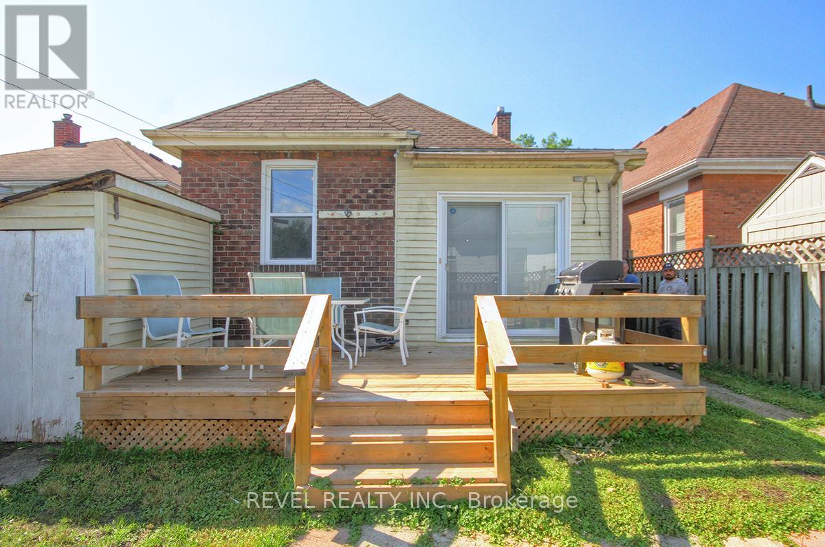 322 MORNINGTON AVENUE - 21