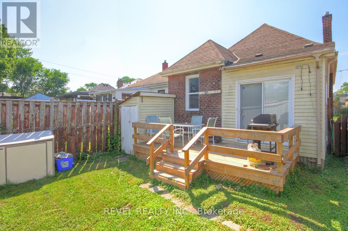 322 MORNINGTON AVENUE - 22
