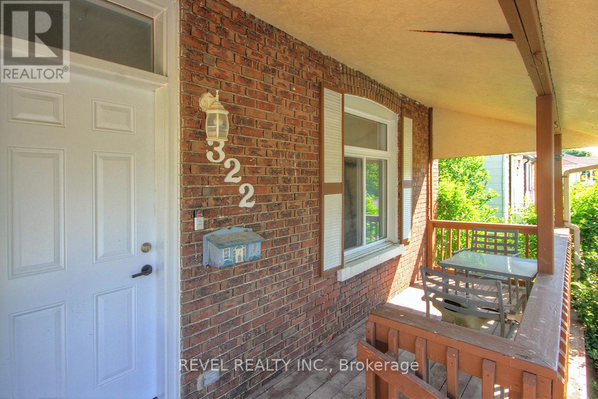 322 MORNINGTON AVENUE - 4