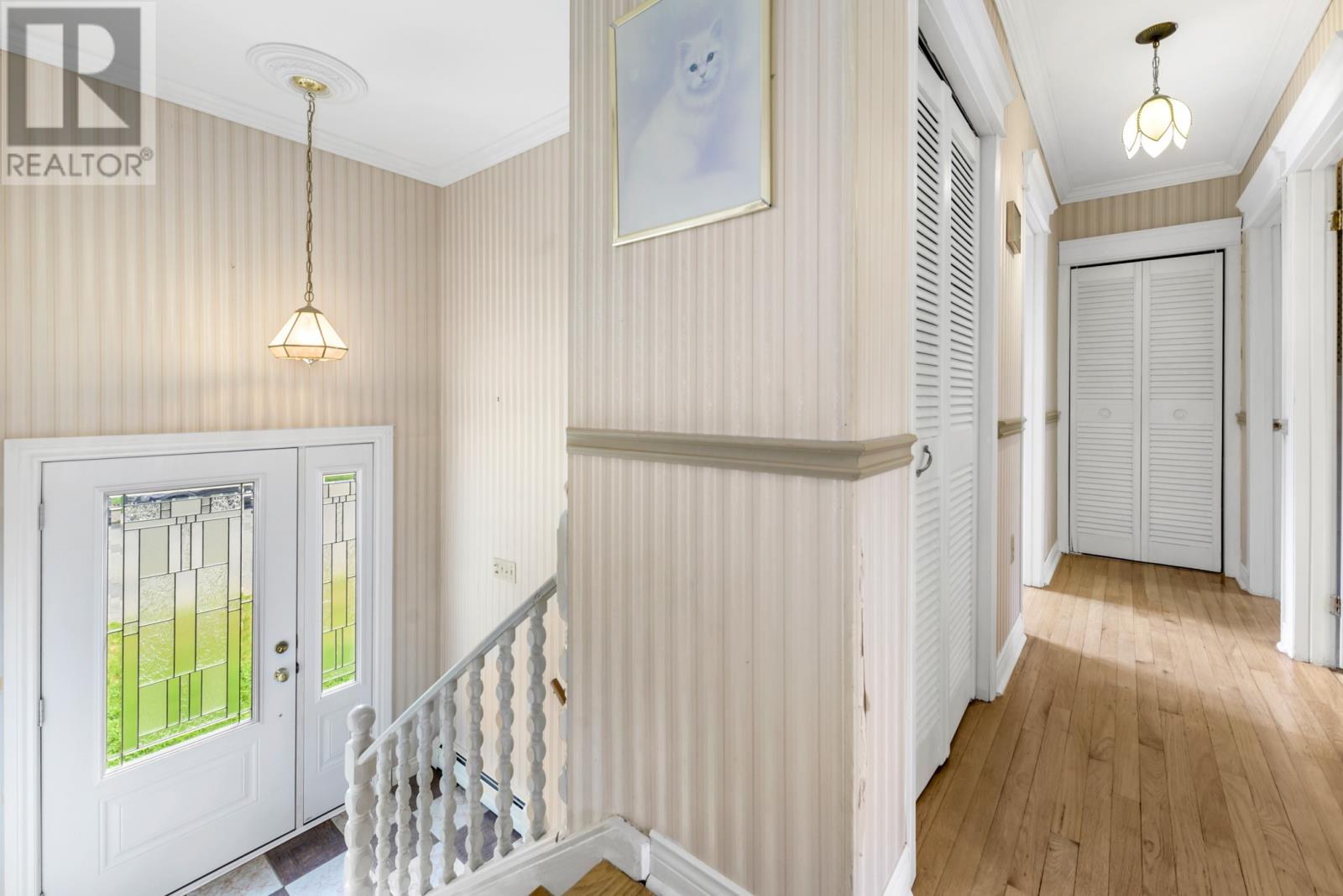 24 Hawker Crescent - 13