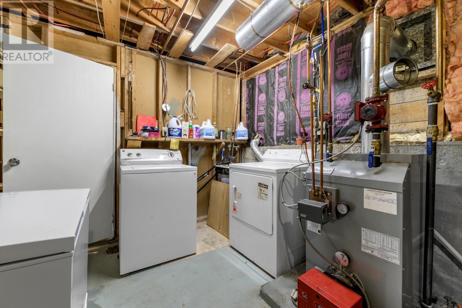 24 Hawker Crescent - Image 21