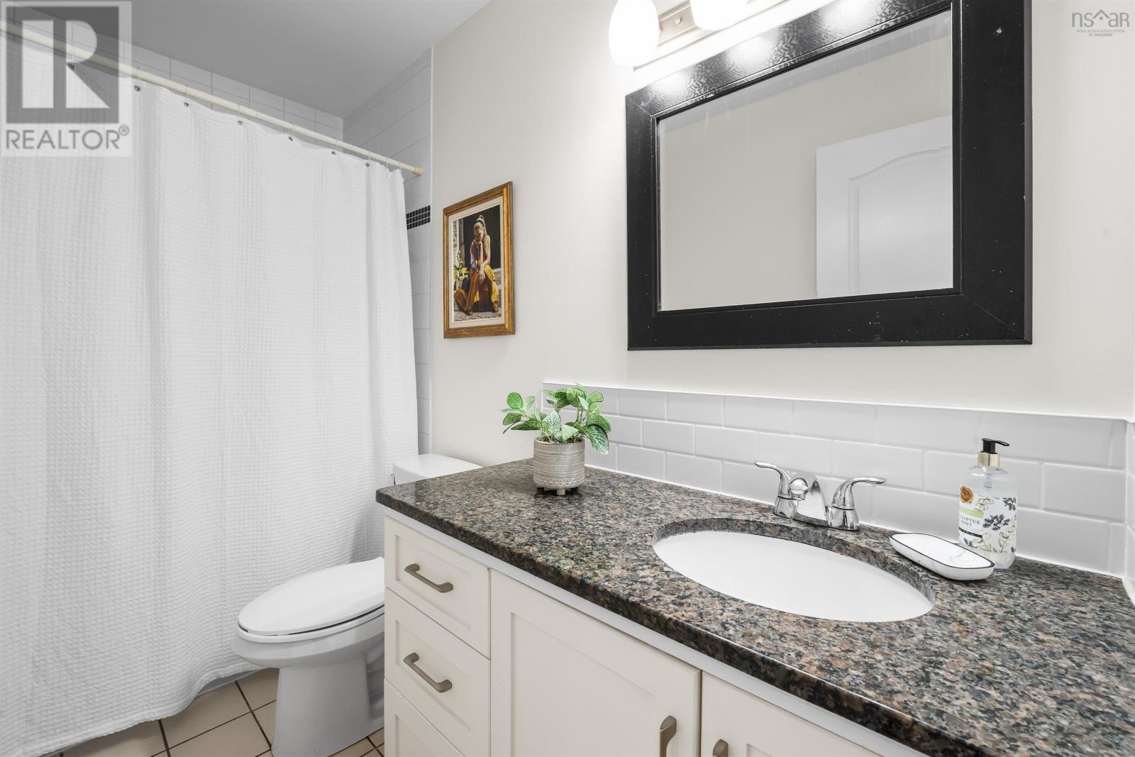 495 Shore Drive - 31