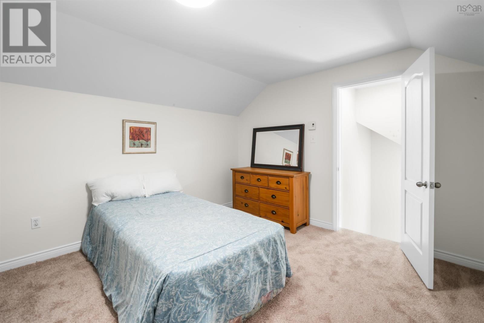 495 Shore Drive - 32