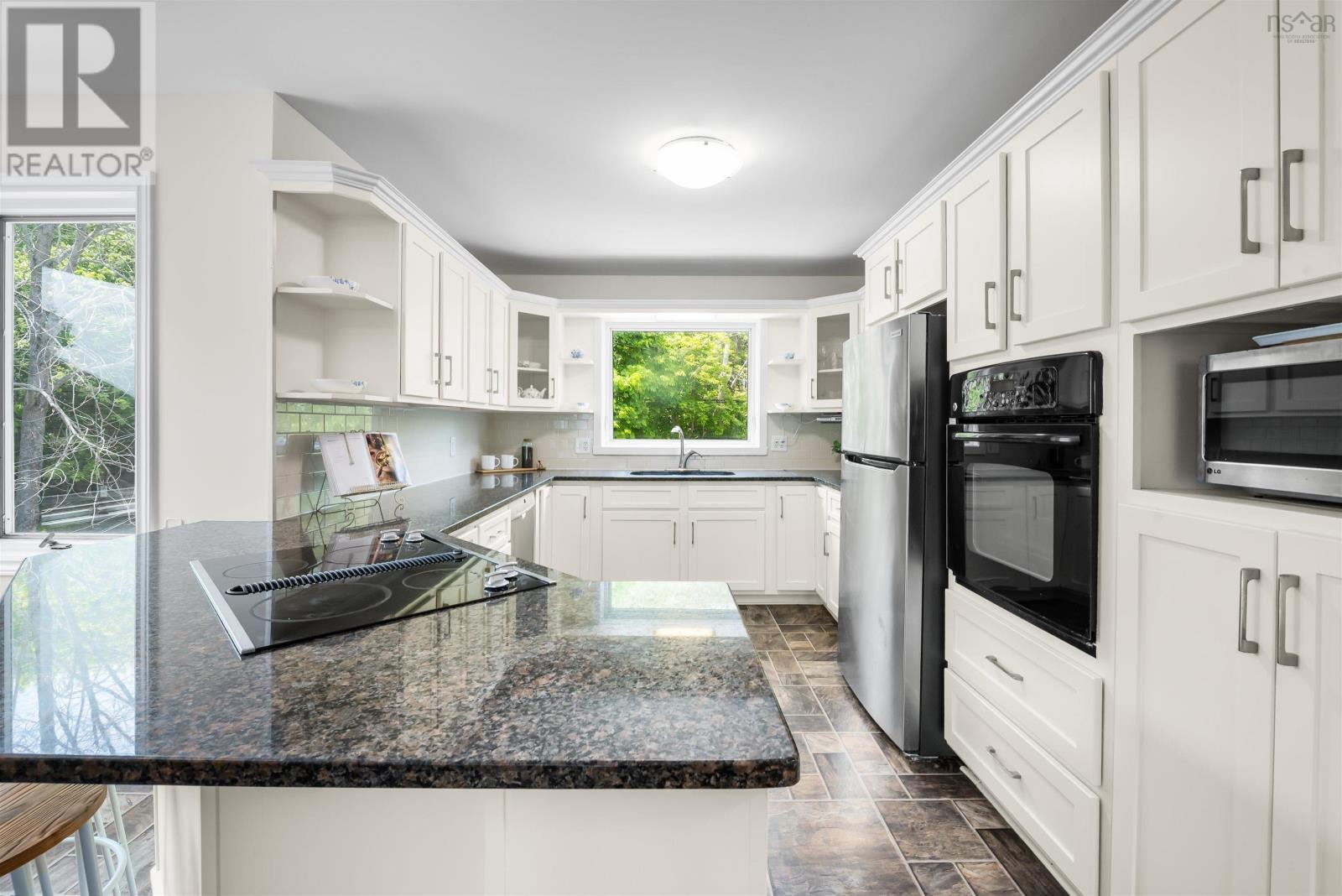 495 Shore Drive - 8