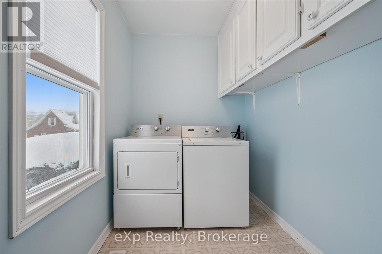8 WEST STREET - Image 22