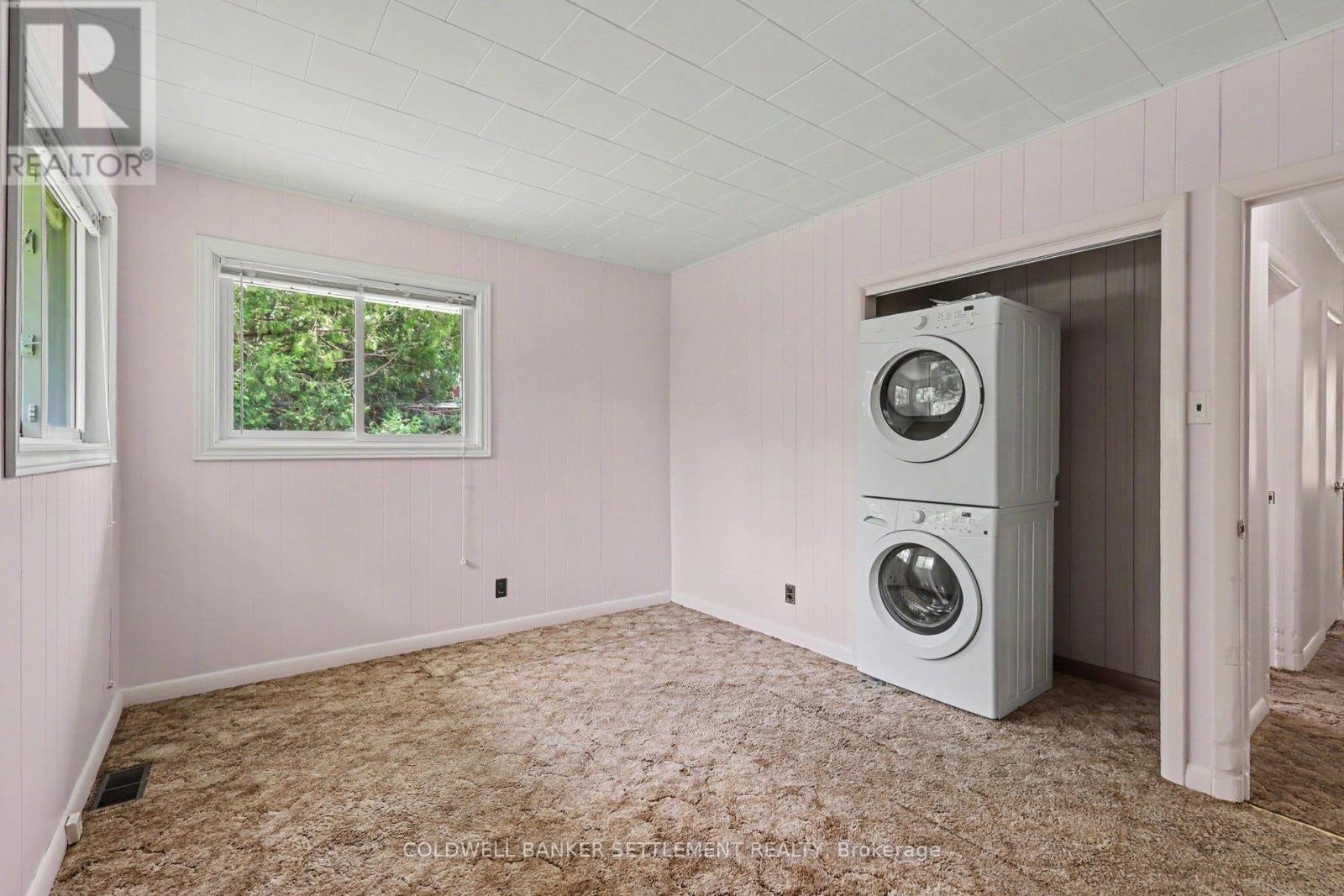 6 GLENVIEW CRESCENT - 16
