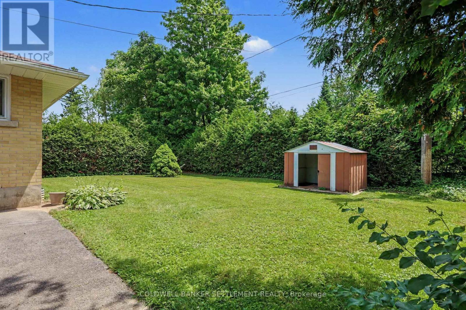 6 GLENVIEW CRESCENT - 29