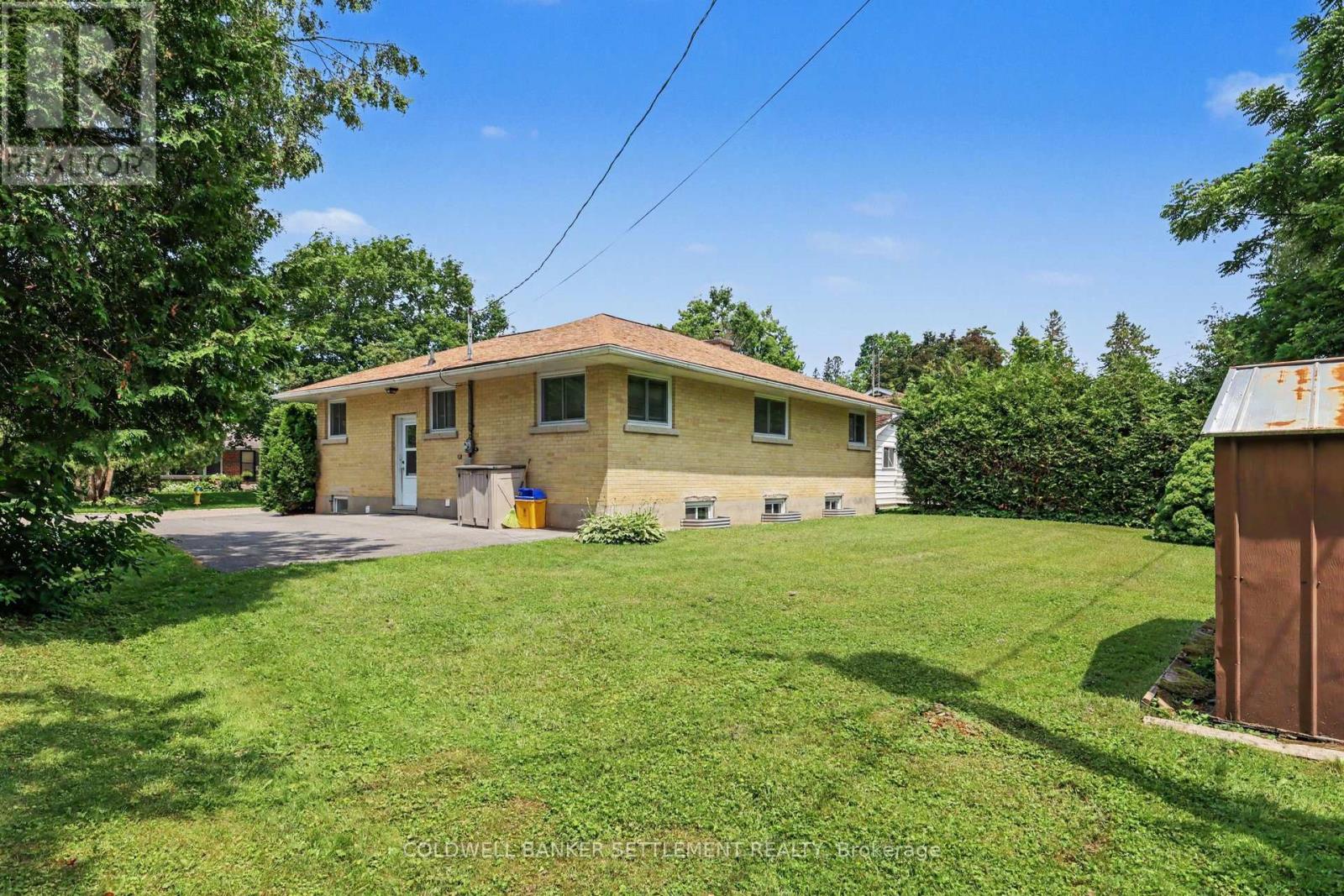 6 GLENVIEW CRESCENT - 3
