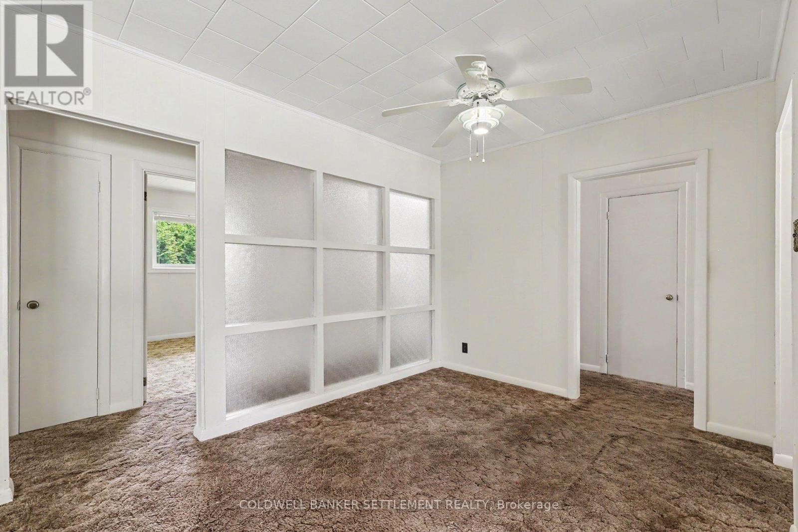 6 GLENVIEW CRESCENT - 7