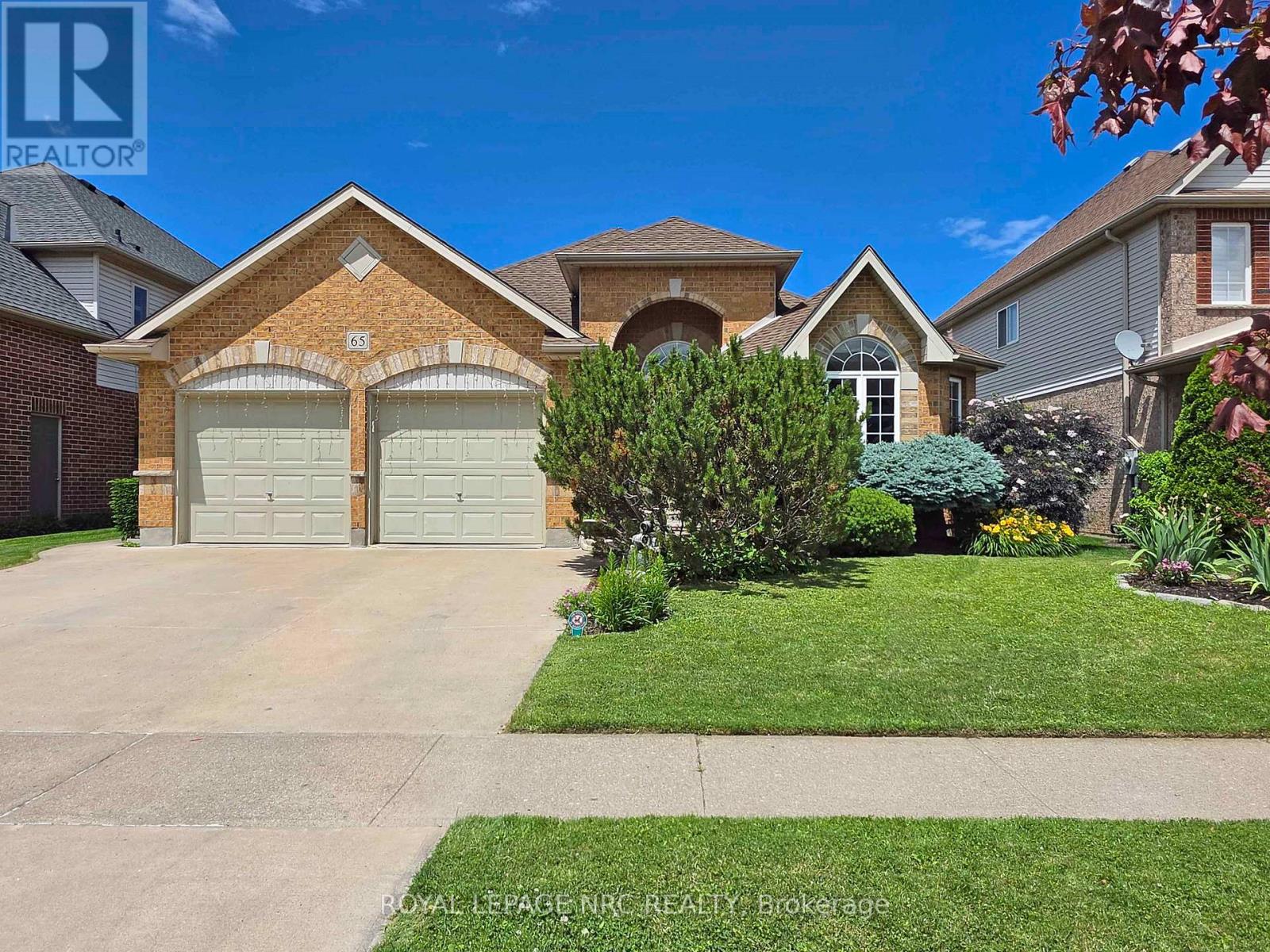 65 MCCAFFERY CRESCENT - 1