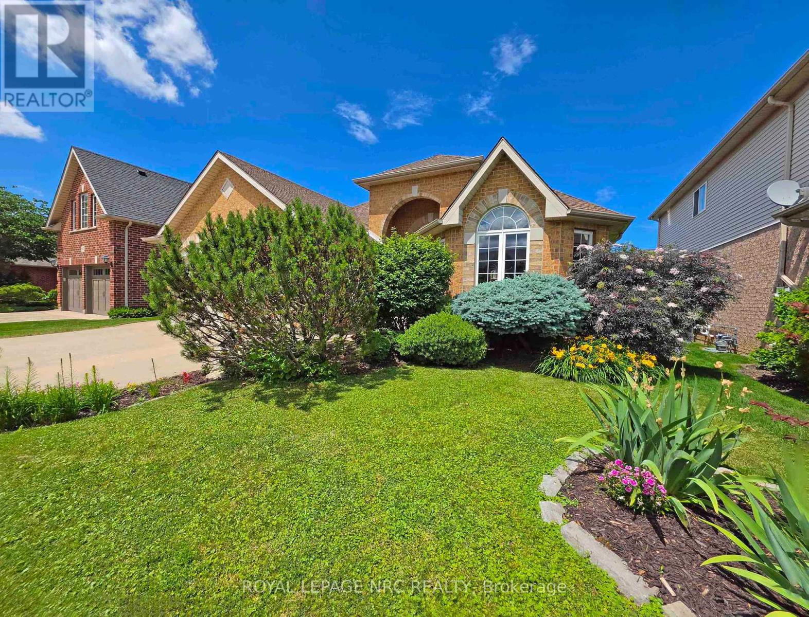 65 MCCAFFERY CRESCENT - 50