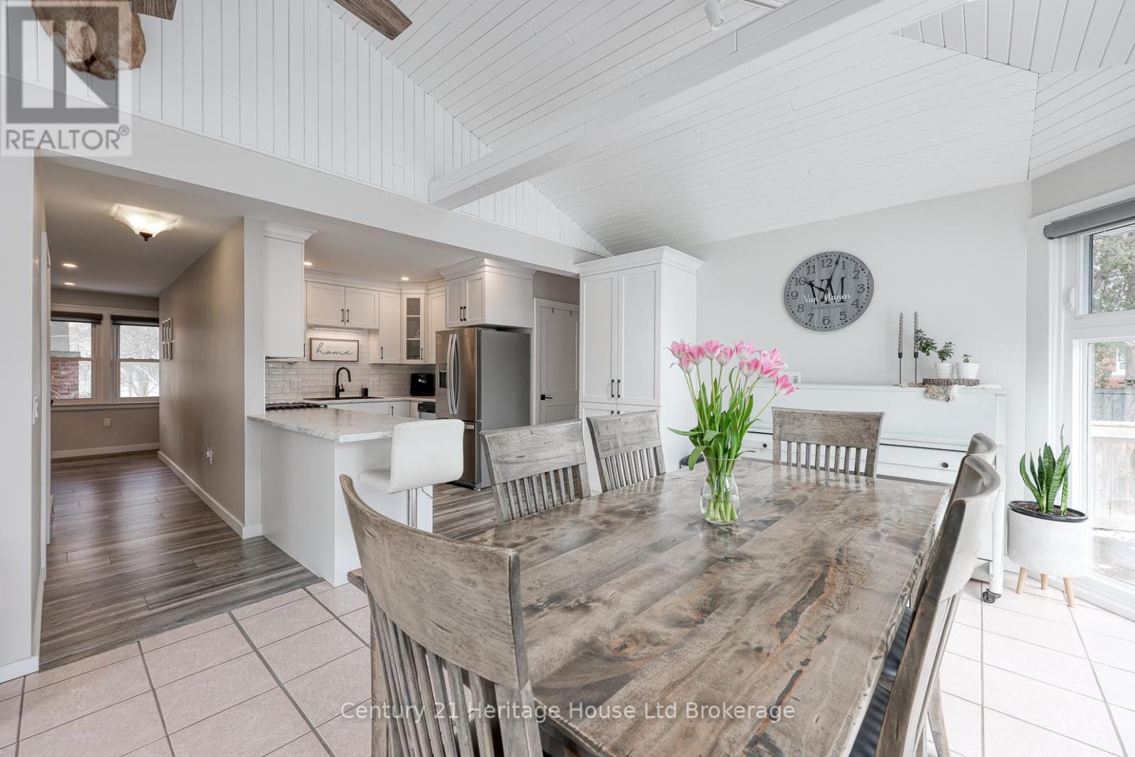 258 GRAHAM STREET - 7