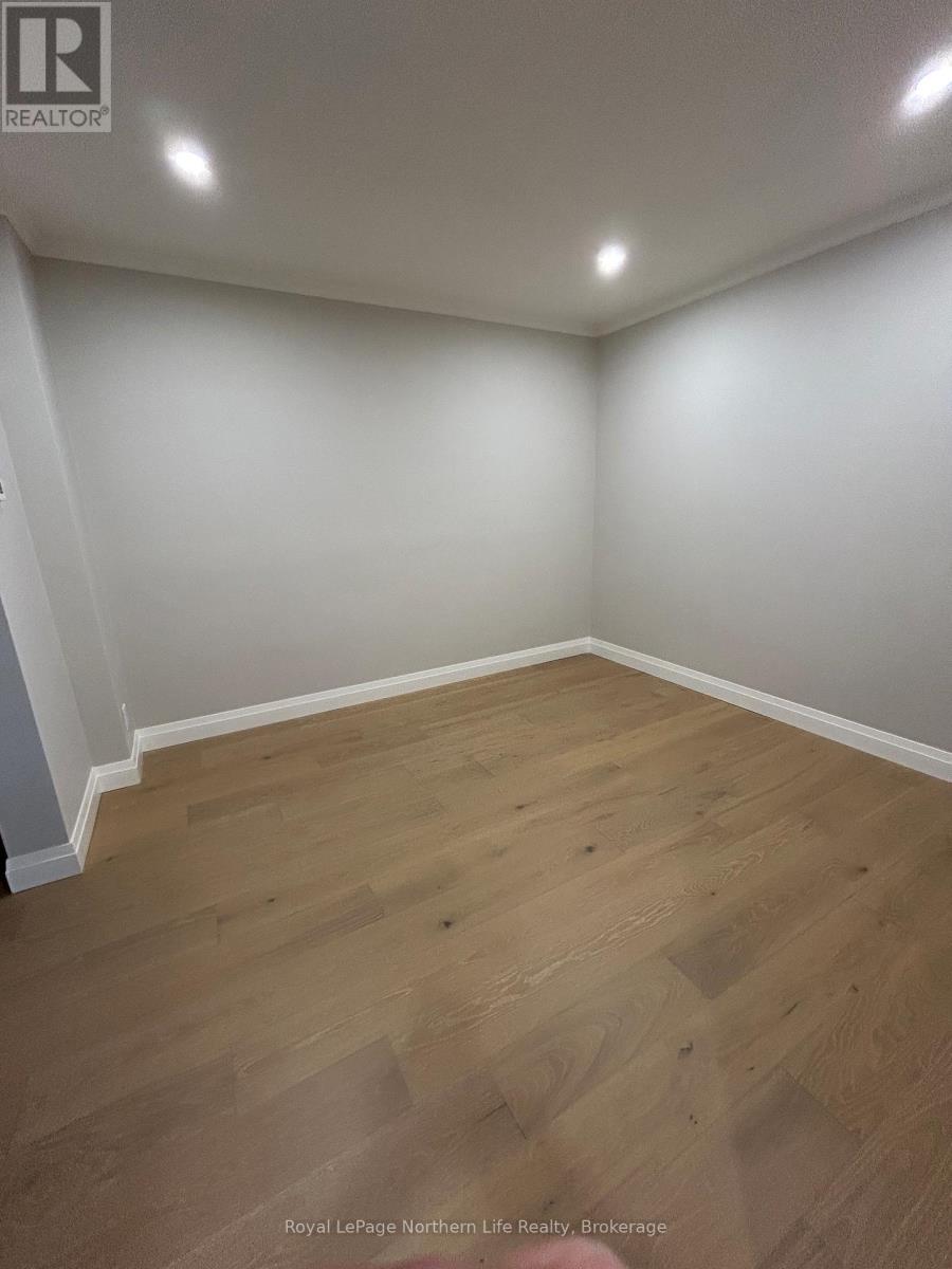 1079 CASSELLS STREET - 10