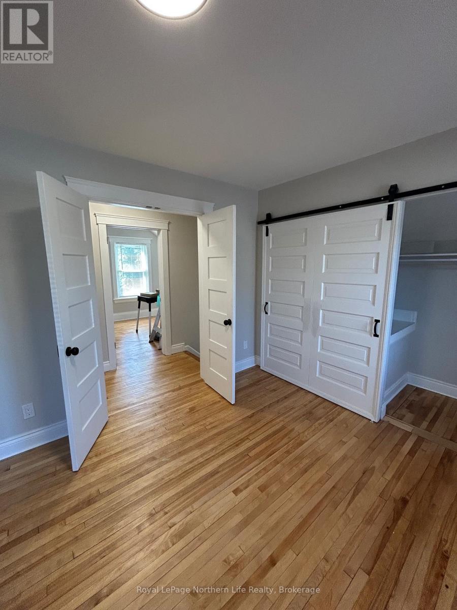 1079 CASSELLS STREET - 17