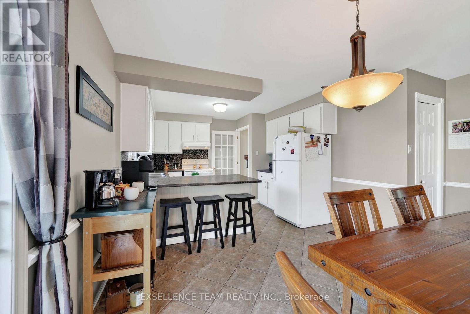 1120 LASALLE ROAD - Image 10