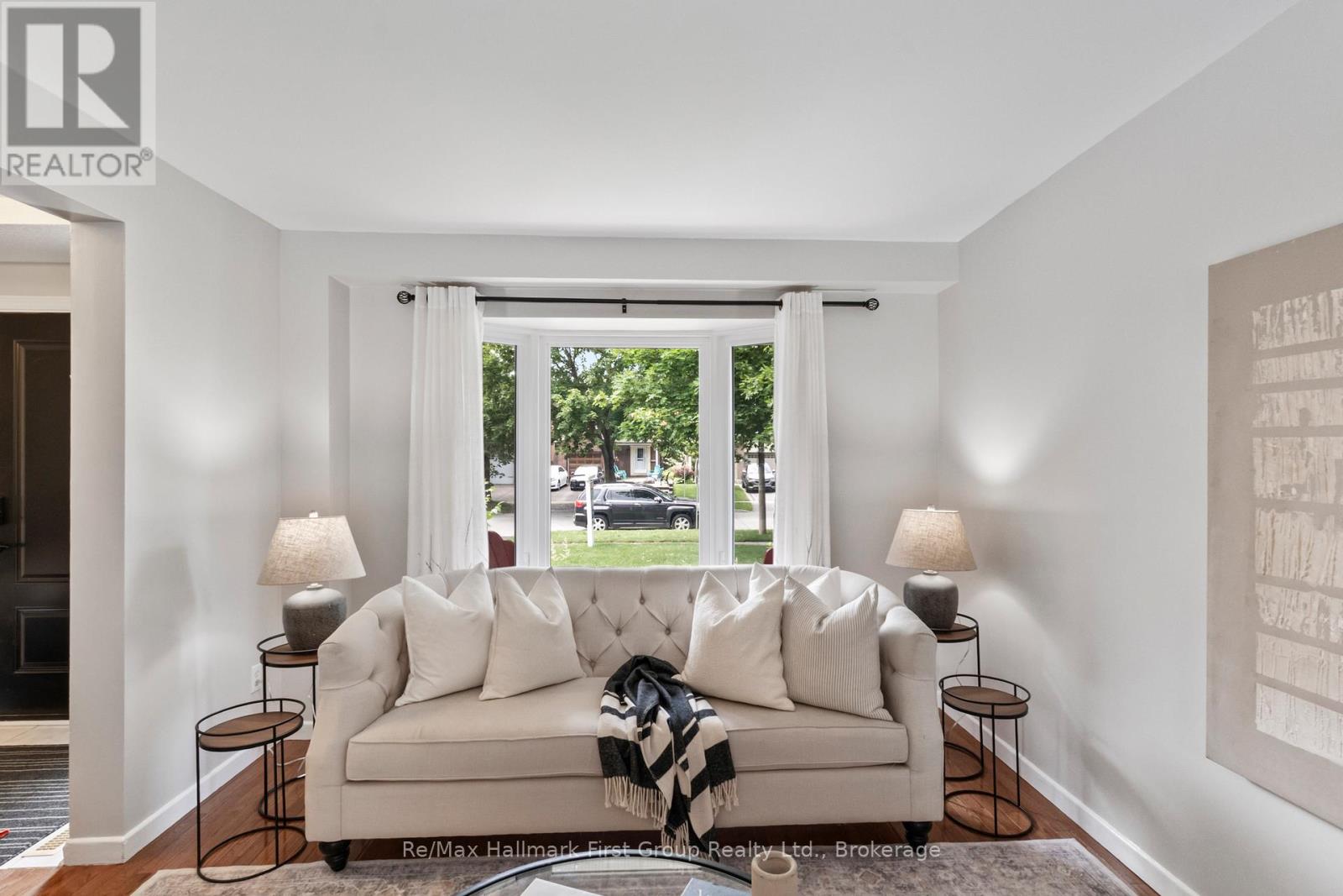 523 REYNOLDS STREET - 8