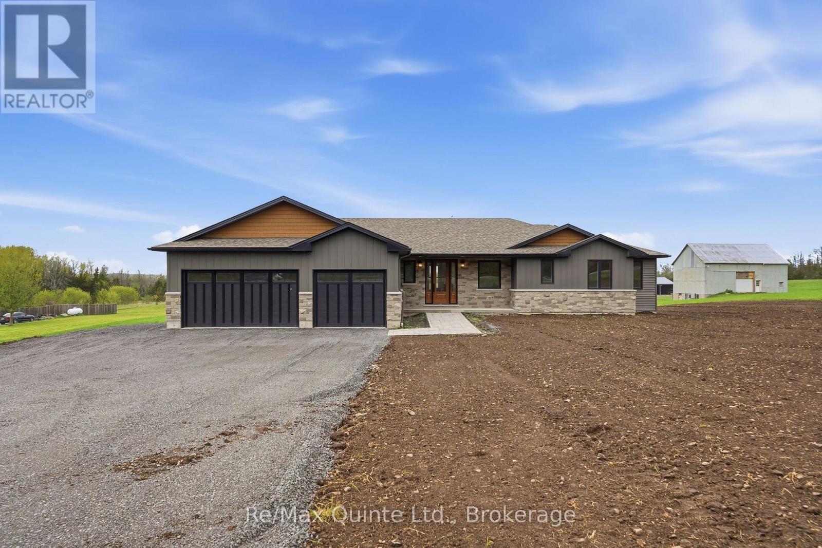 2501 HARMONY ROAD - 1
