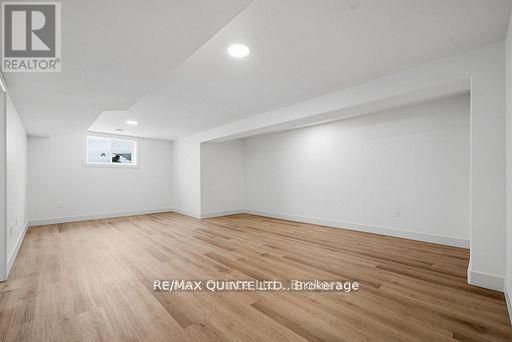2501 HARMONY ROAD - 32