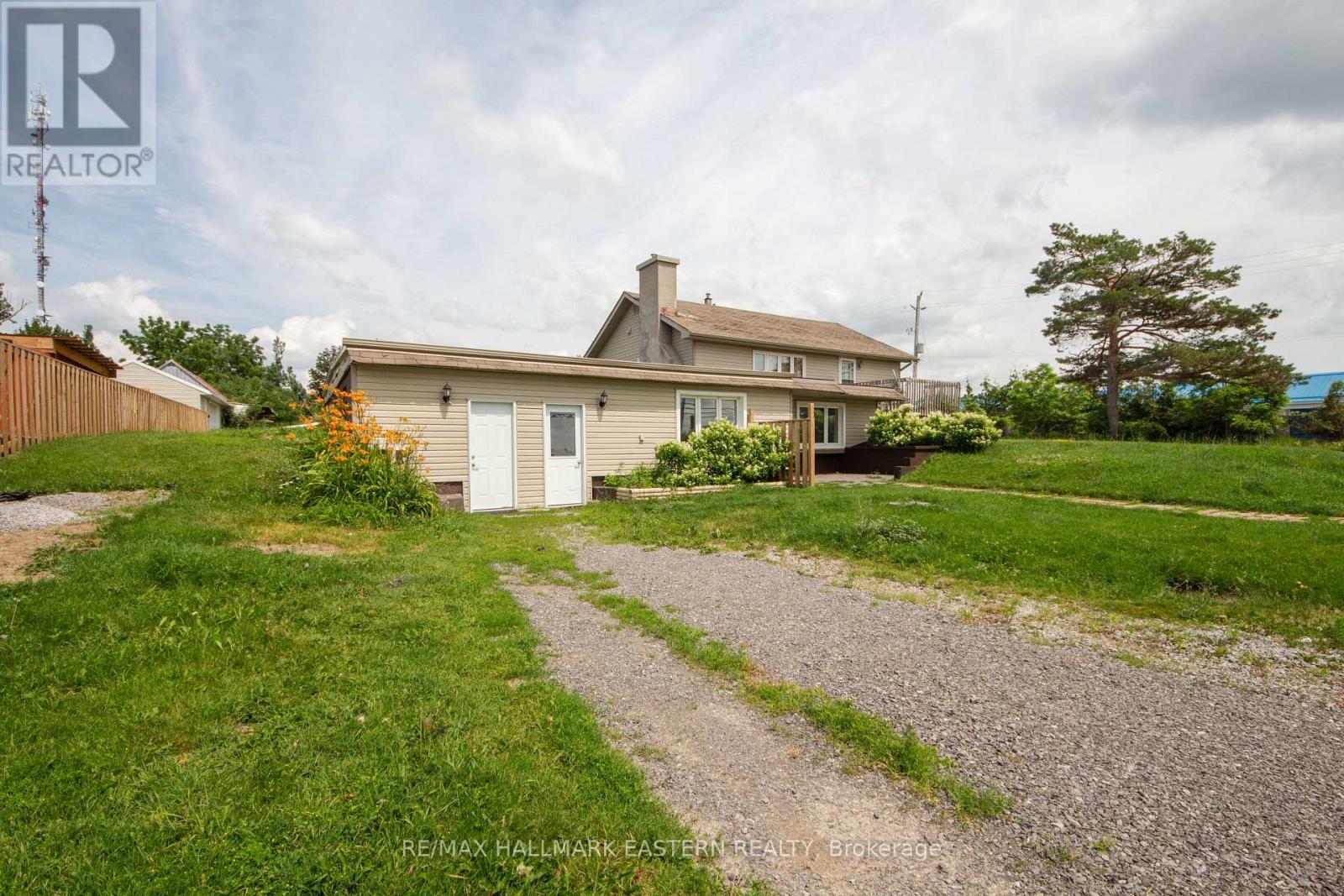 1624 CHEMONG ROAD - 2