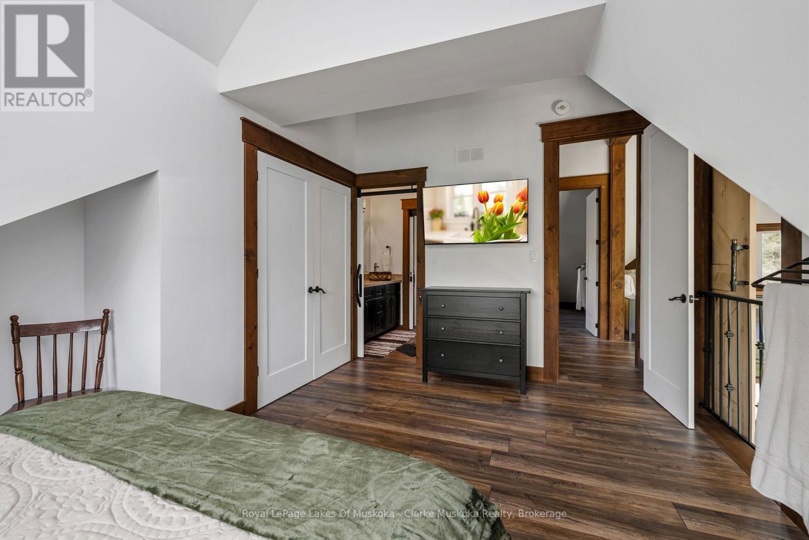 2517 SOUTHWOOD ROAD - 32