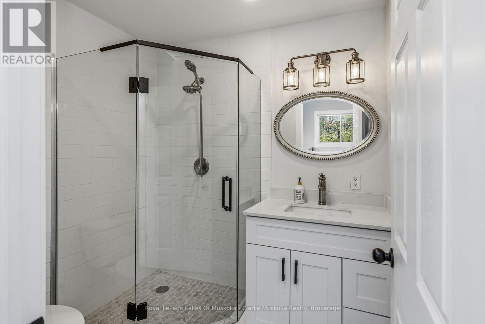 2517 SOUTHWOOD ROAD - 43