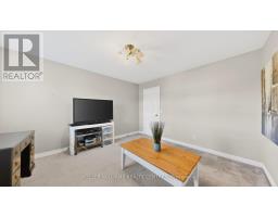 69 Gustav Crescent, Toronto, ON M2M4G9 Photo 17