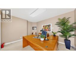 69 Gustav Crescent, Toronto, ON M2M4G9 Photo 23