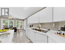 69 Gustav Crescent, Toronto, ON M2M4G9 Photo 26