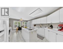 69 Gustav Crescent, Toronto, ON M2M4G9 Photo 30
