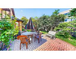 69 Gustav Crescent, Toronto, ON M2M4G9 Photo 47