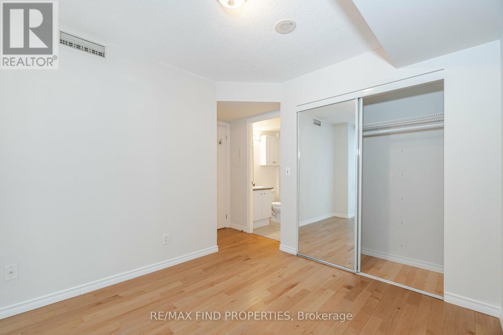 #1505 12 YONGE STREET - 19