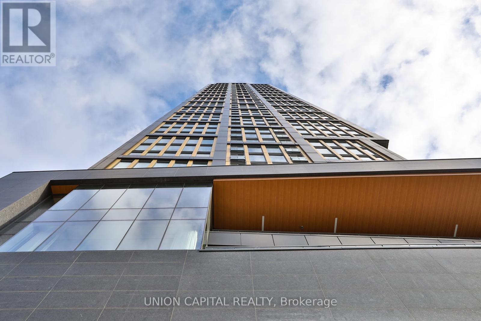 #1005 319 JARVIS STREET - 22