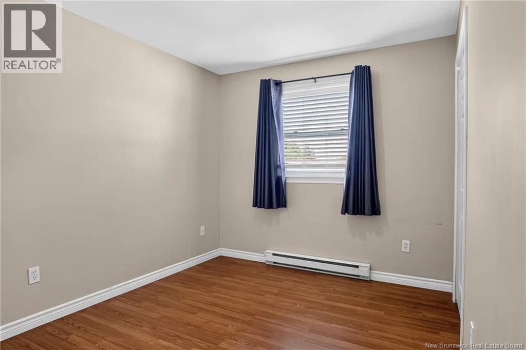 47 Glenwood Drive - Image 21