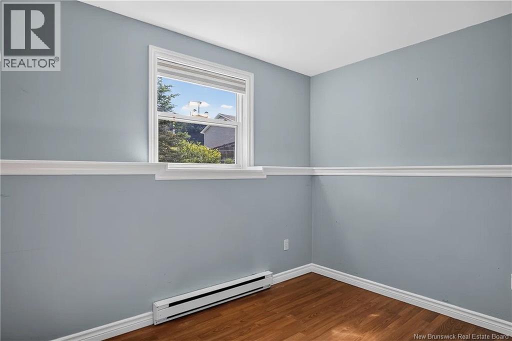47 Glenwood Drive - Image 30