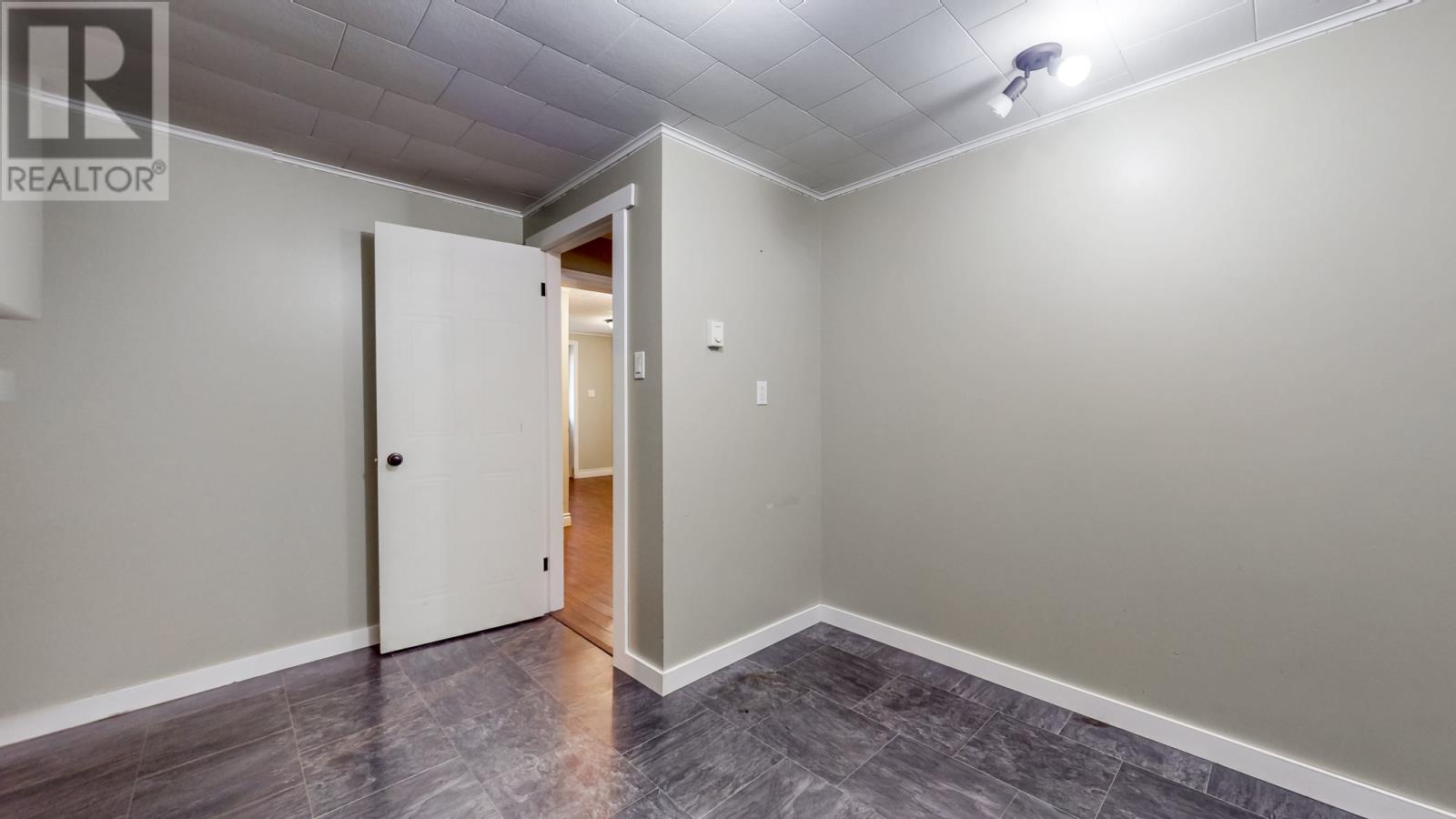 23 Cherrington Street - 31