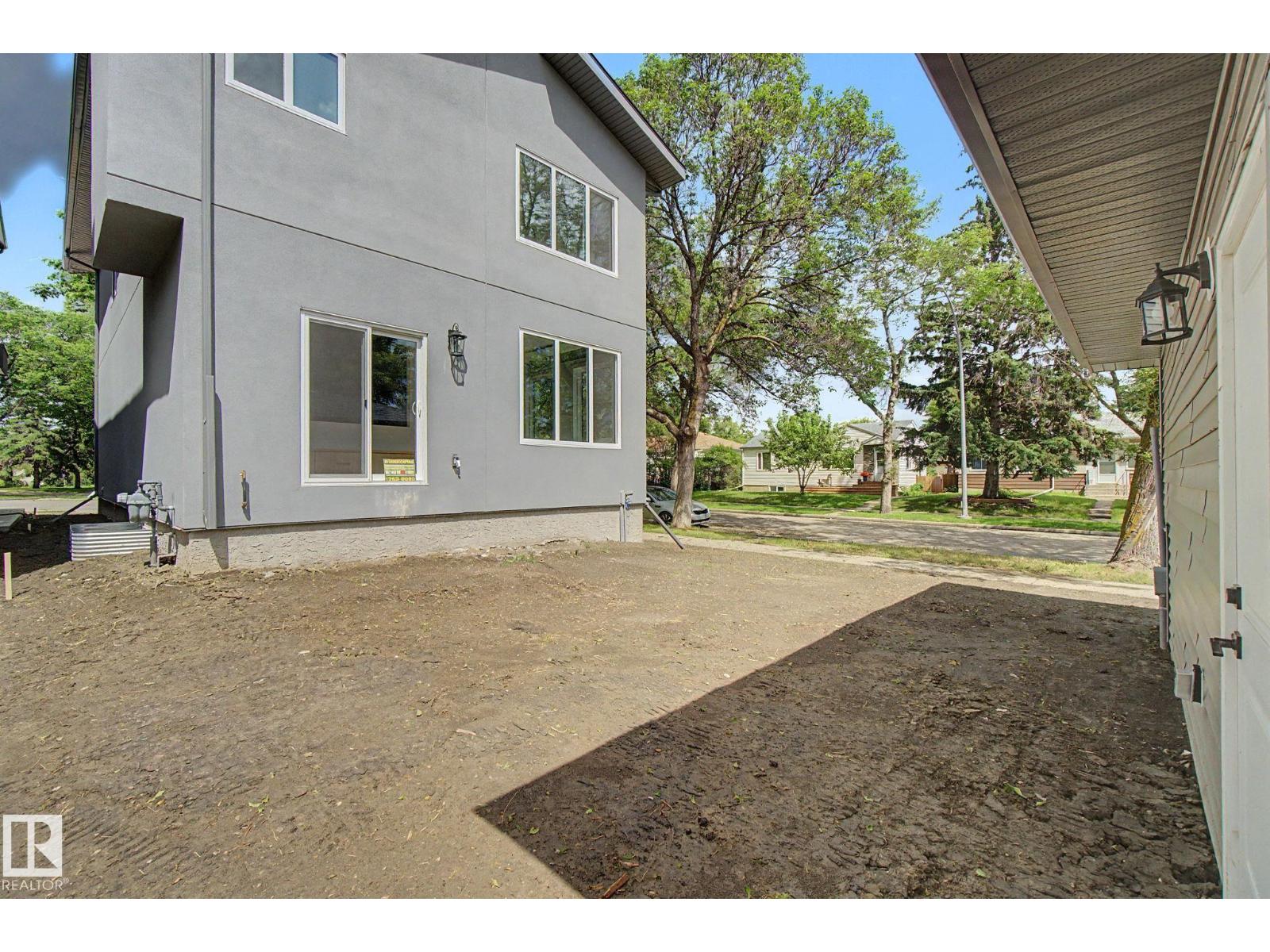 7603 92 AV NW - 8