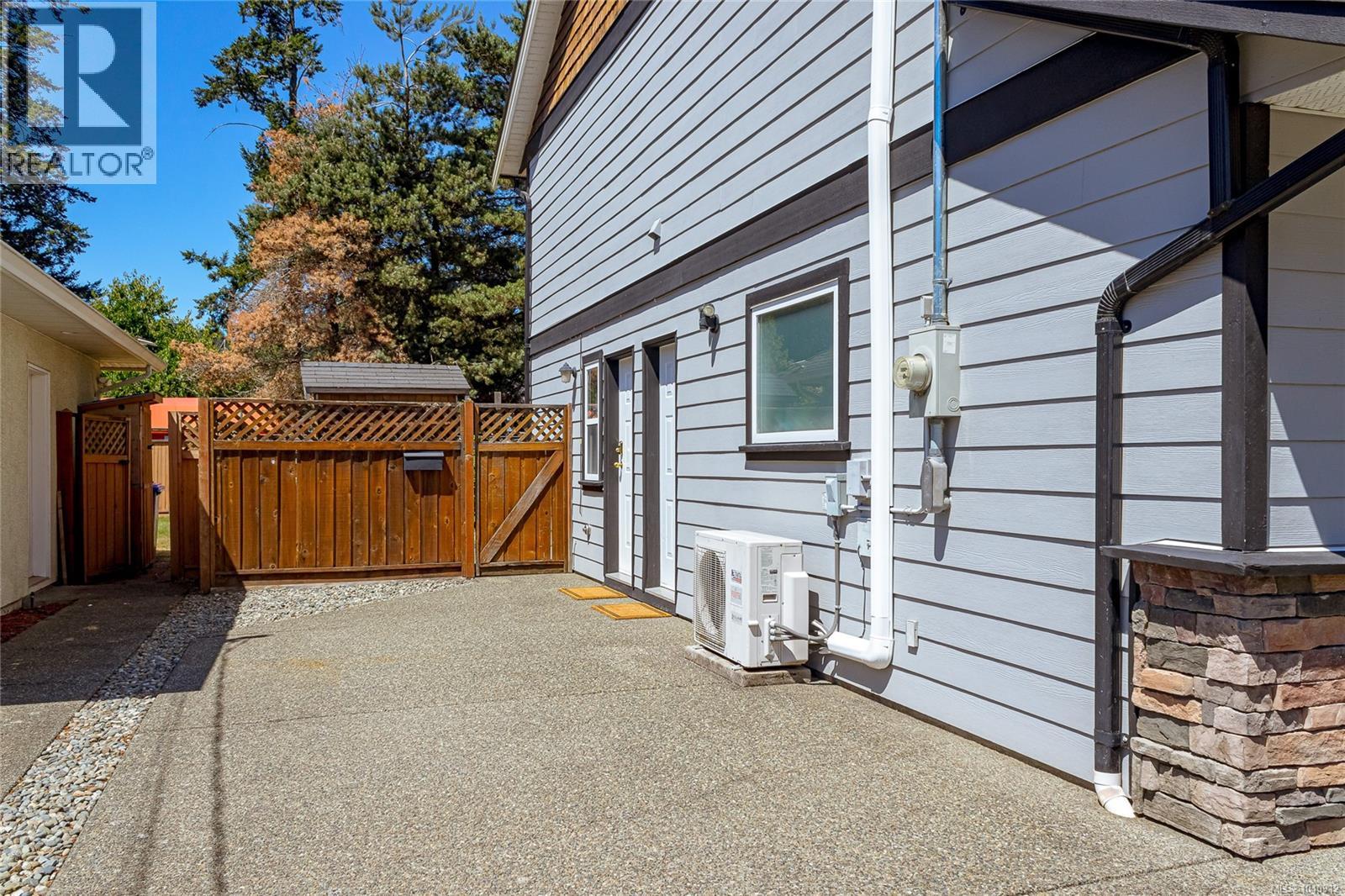 2904 Shaylee Pl - 34