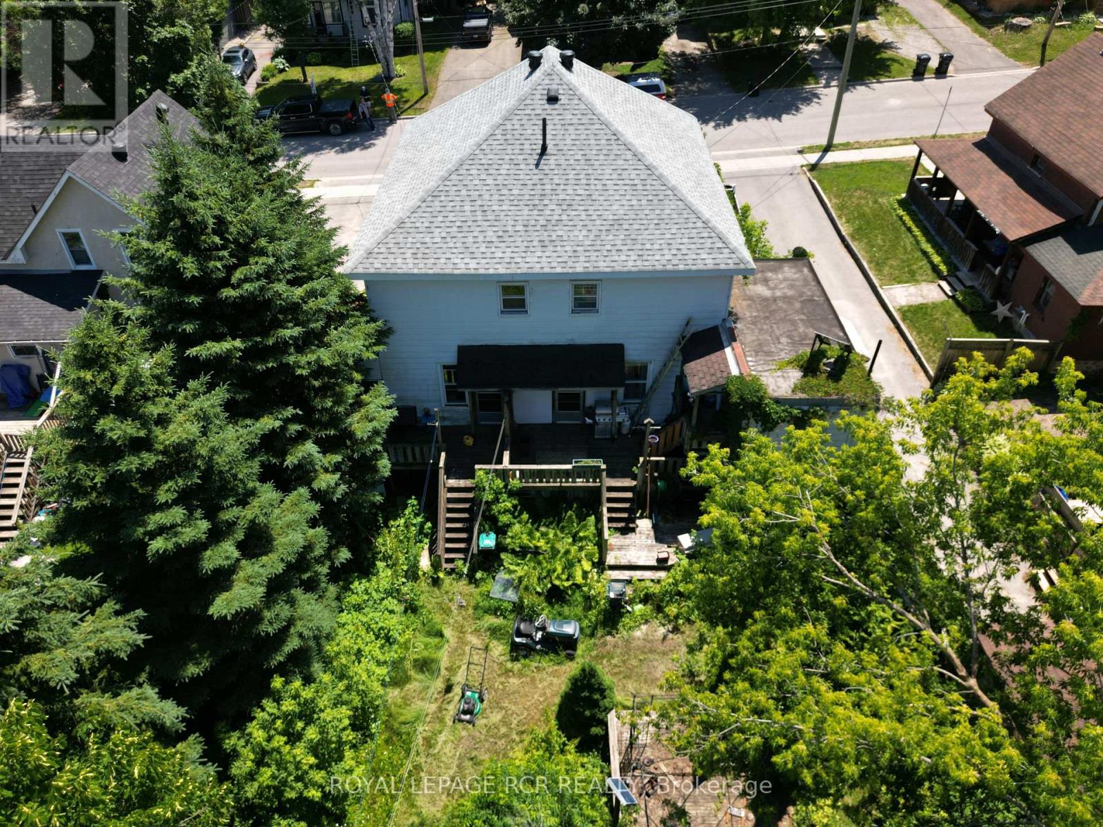 642-644 BAY STREET - 9