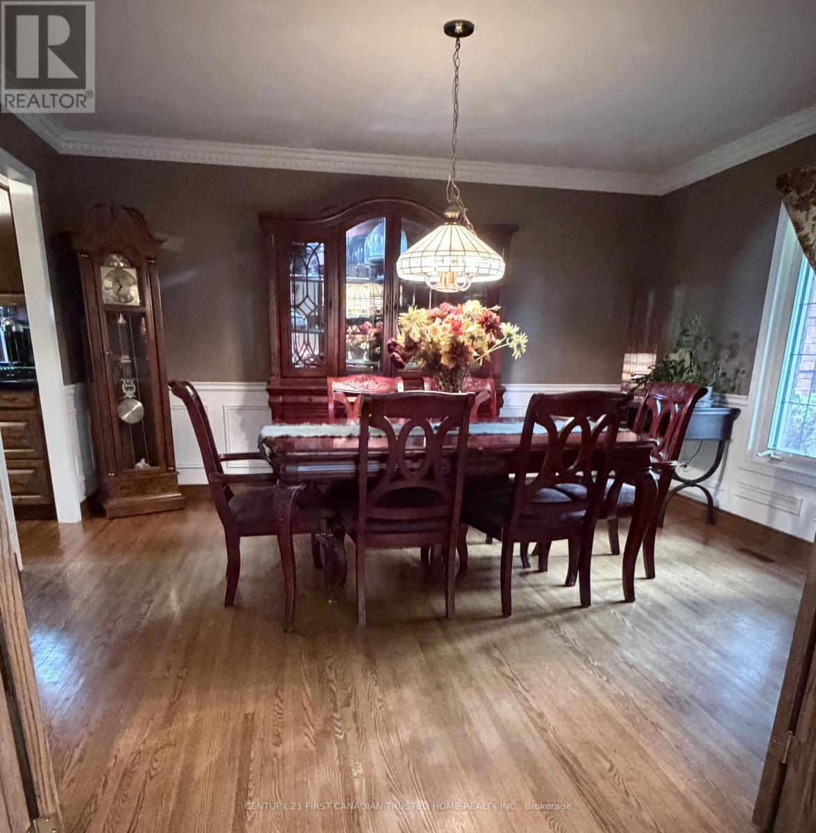 27 CROYDON DRIVE - 6