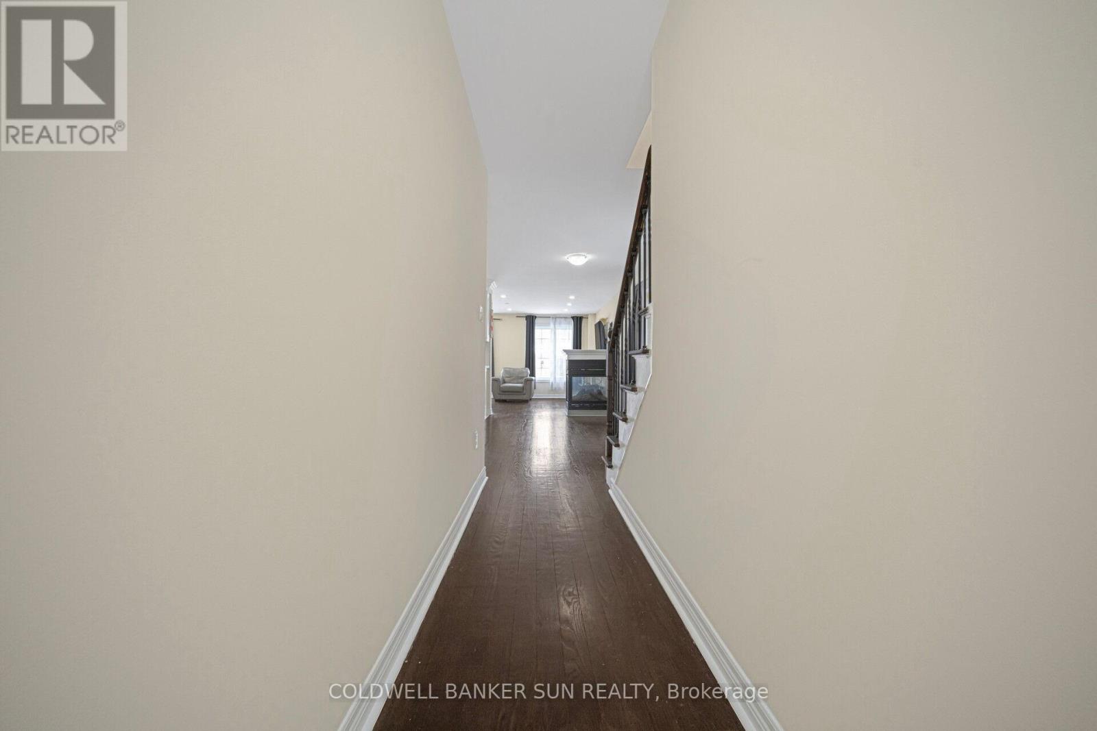 146 CRYSTALVIEW CRESCENT - 6
