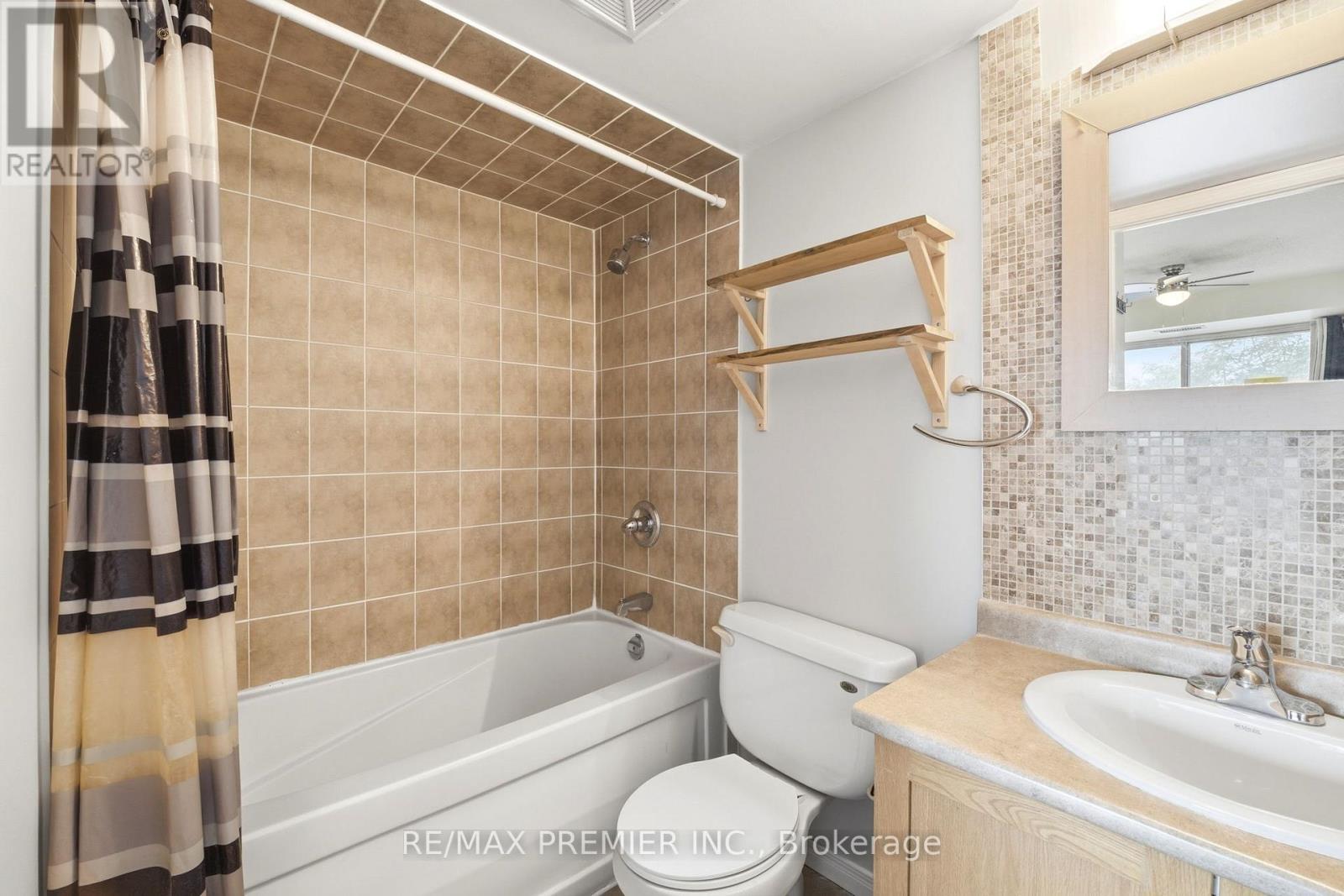#306 2772 KEELE STREET - 17