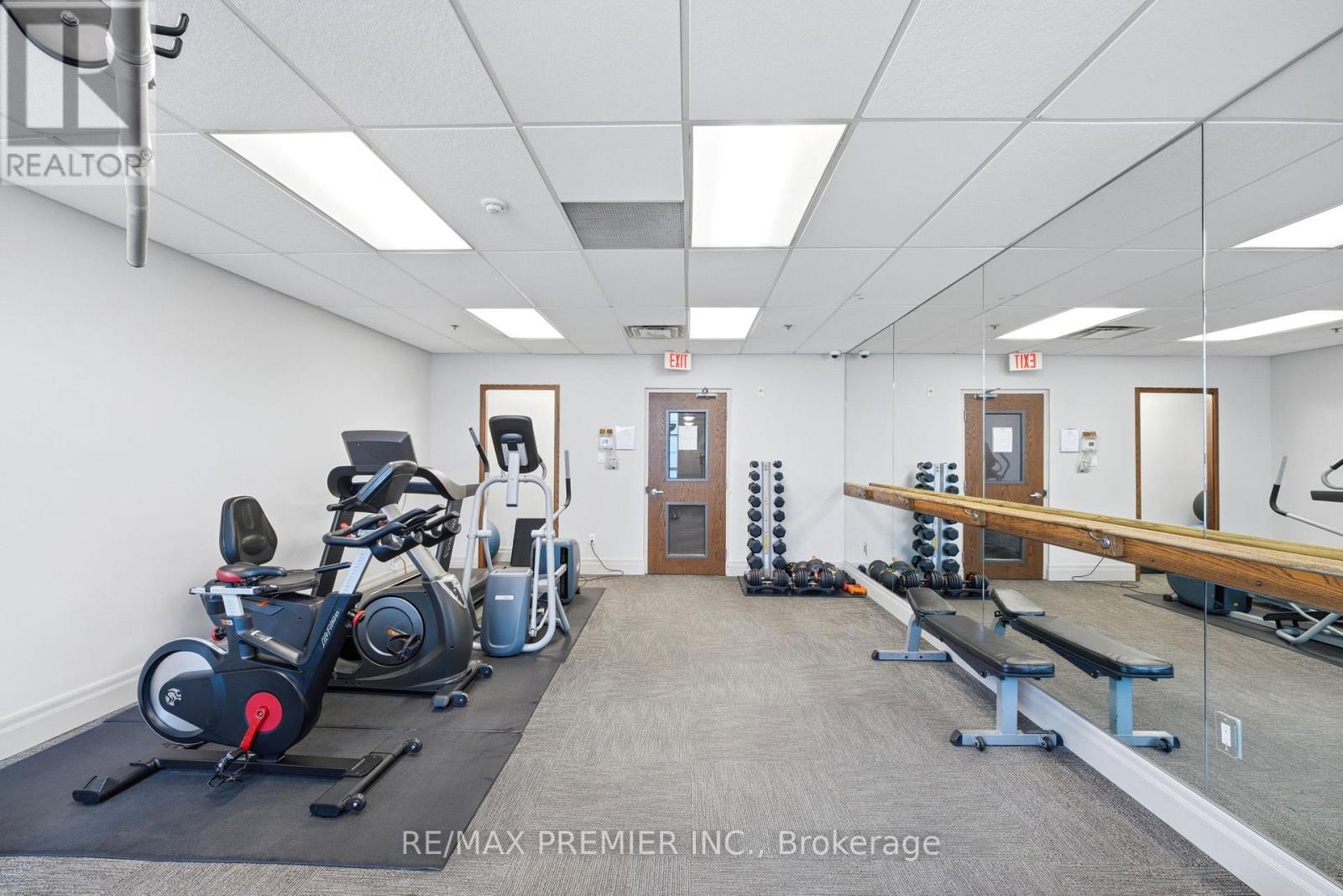#306 2772 KEELE STREET - 22