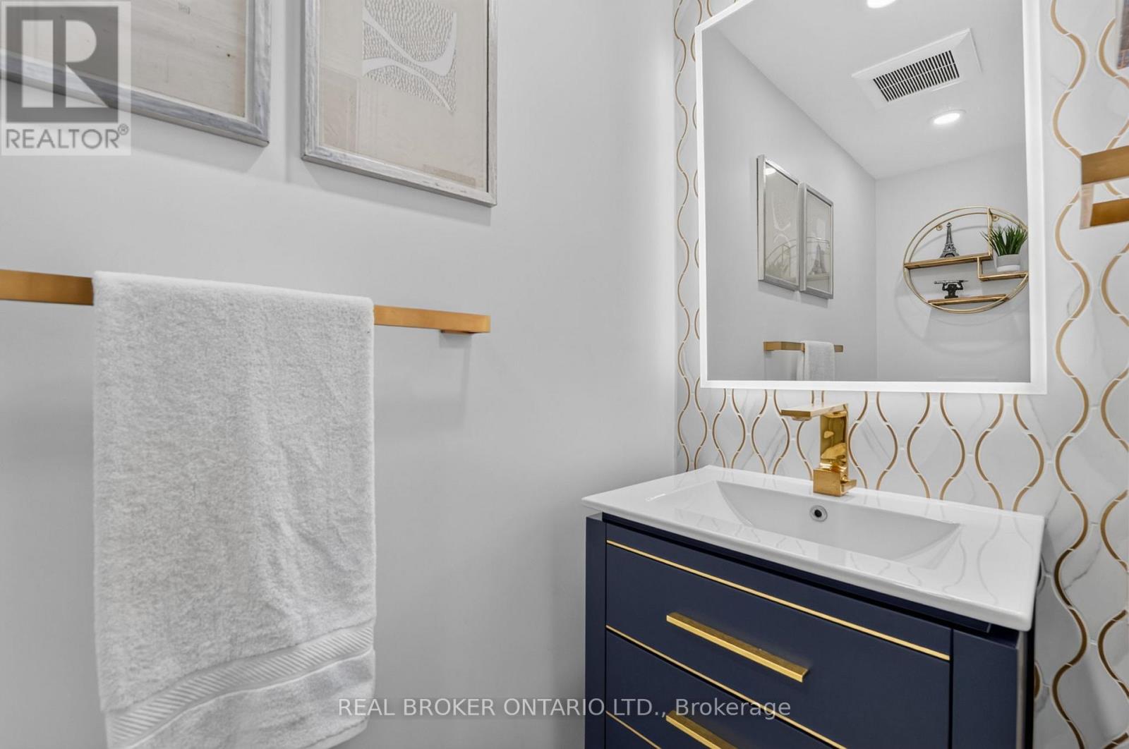 74 HARLEY AVENUE - 20