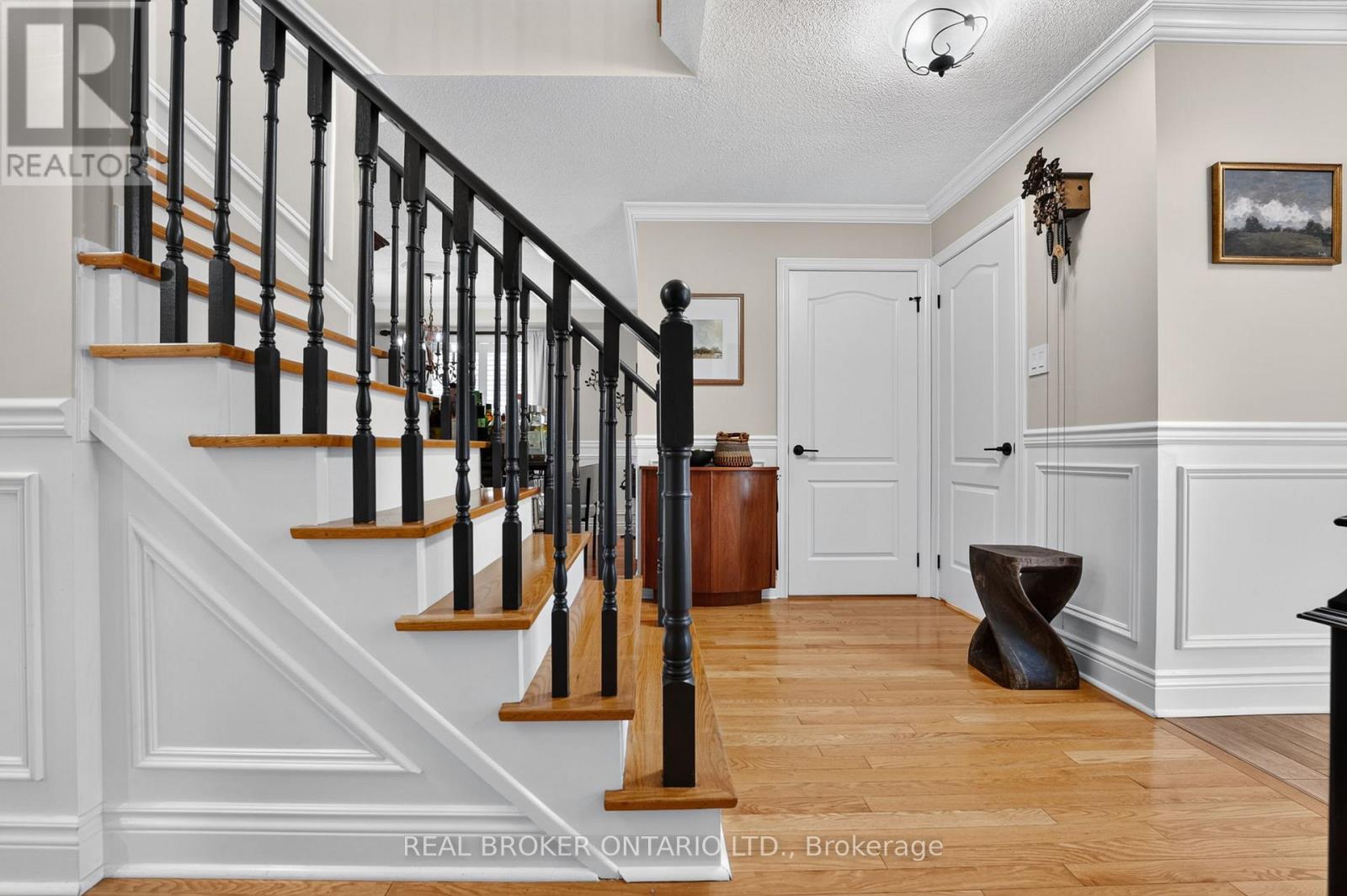 74 HARLEY AVENUE - 31