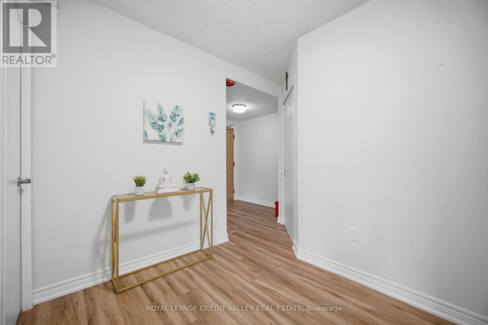 #407 8351 MCLAUGHLIN ROAD E - 10