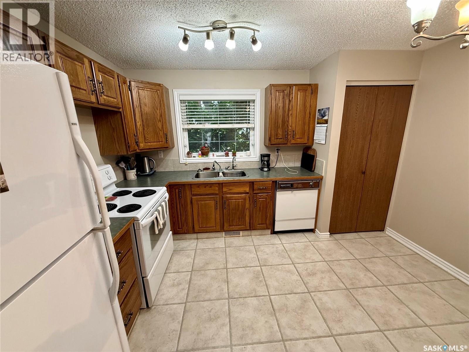 831 Seymour CRESCENT N - photo 2