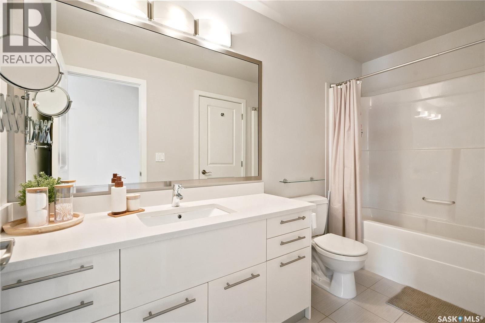 313 410 Ledingham WAY — photo 28