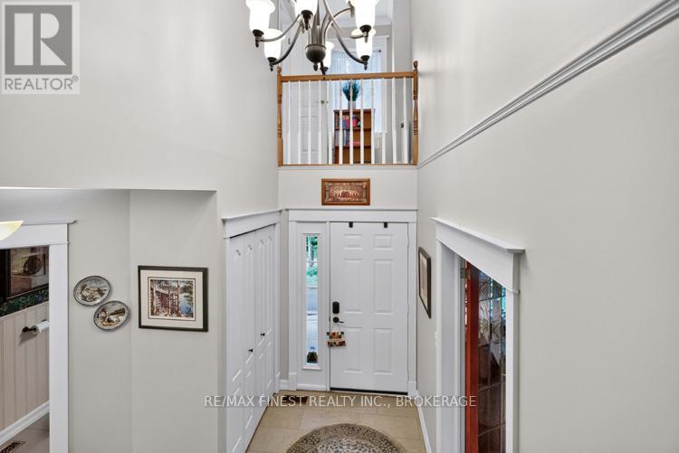 2038 VALLEYVIEW DRIVE - 7
