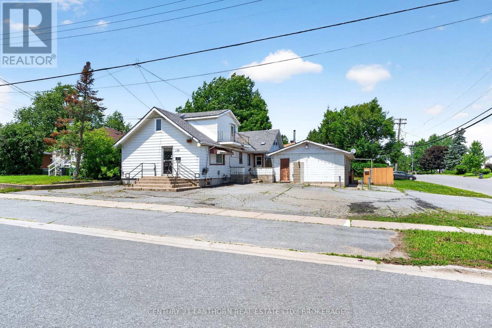 139 DRENNAN STREET - 26