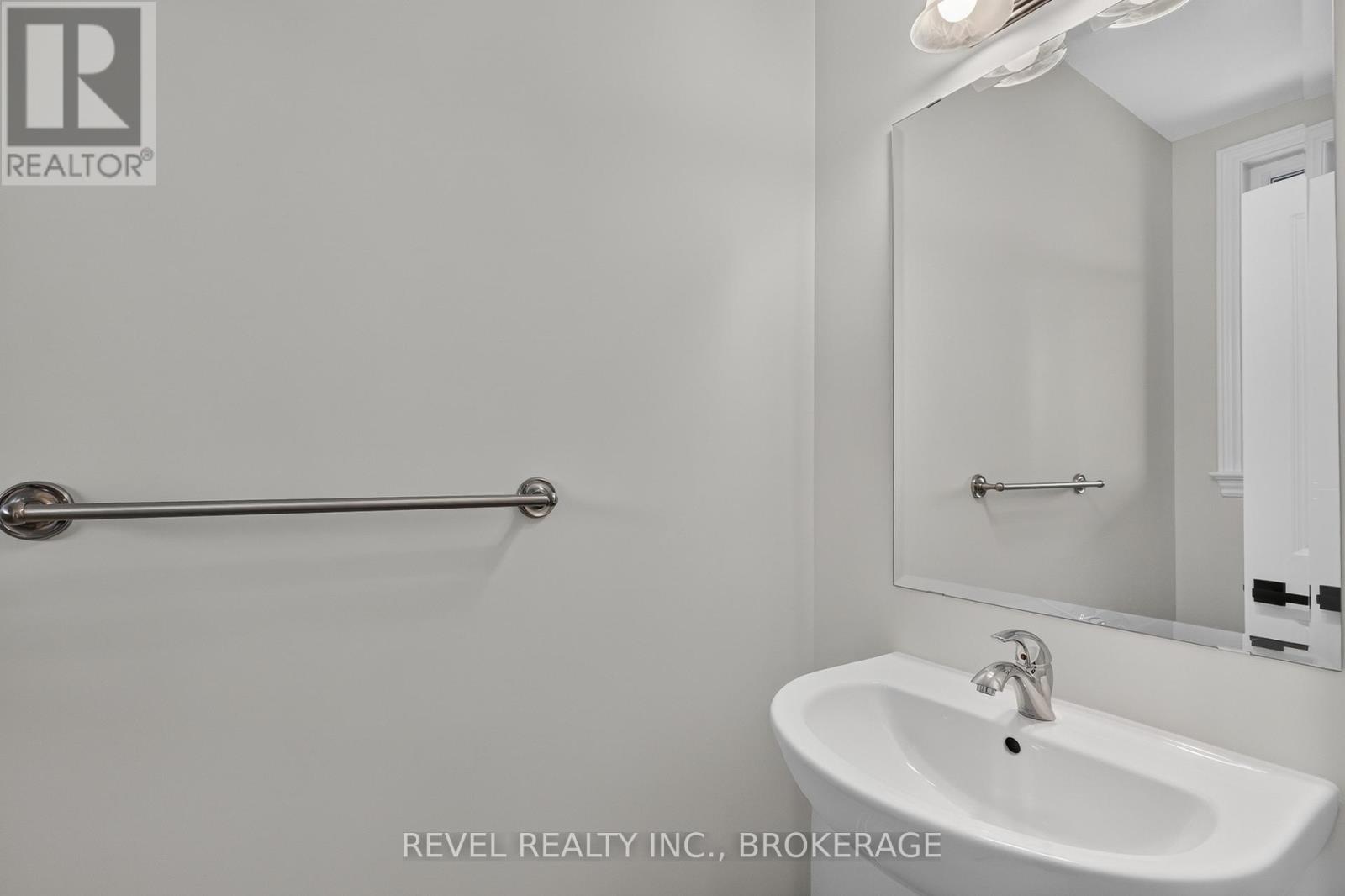 444 BUCKTHORN DRIVE - 10